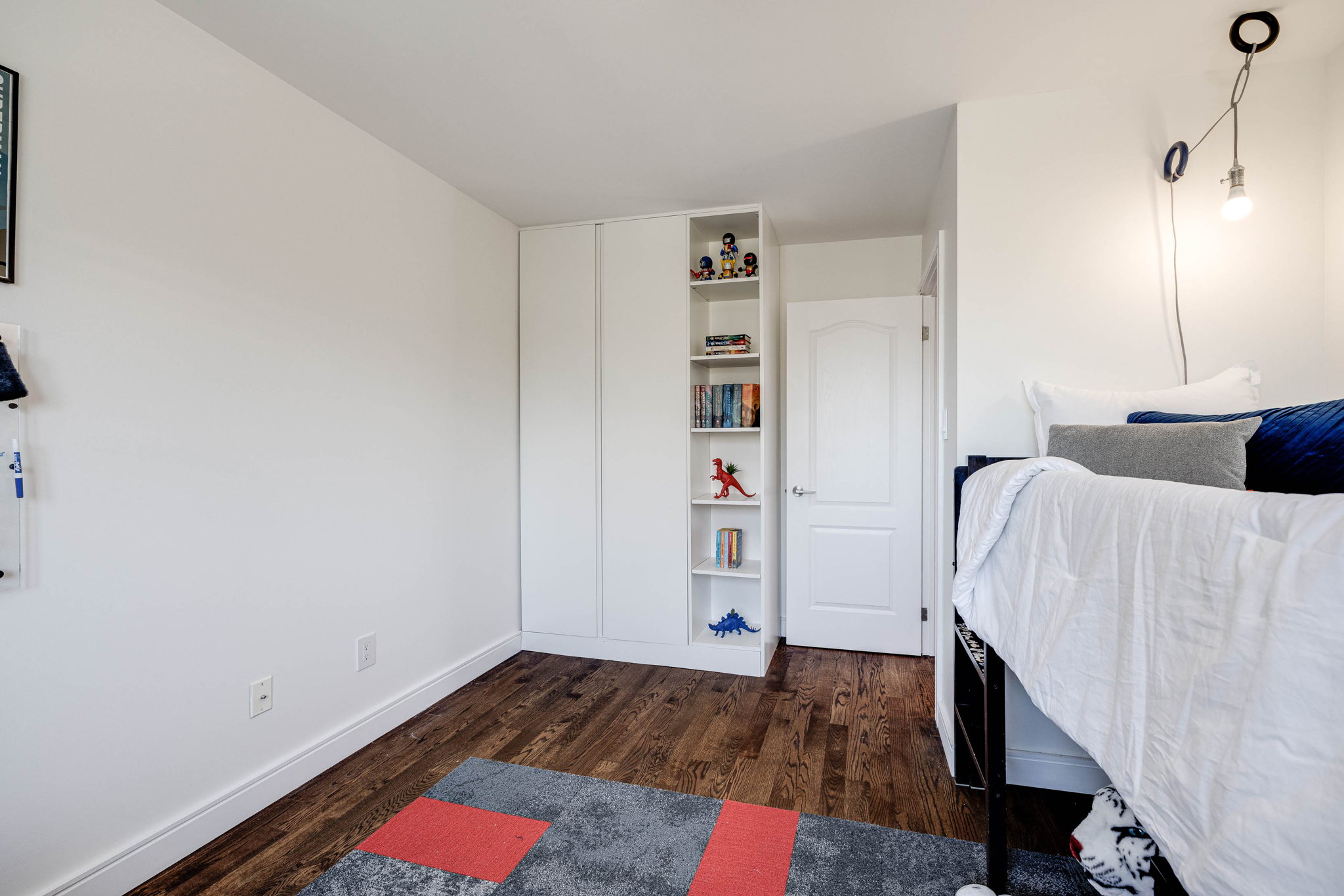Toronto property showcase — delivered property photograph 39