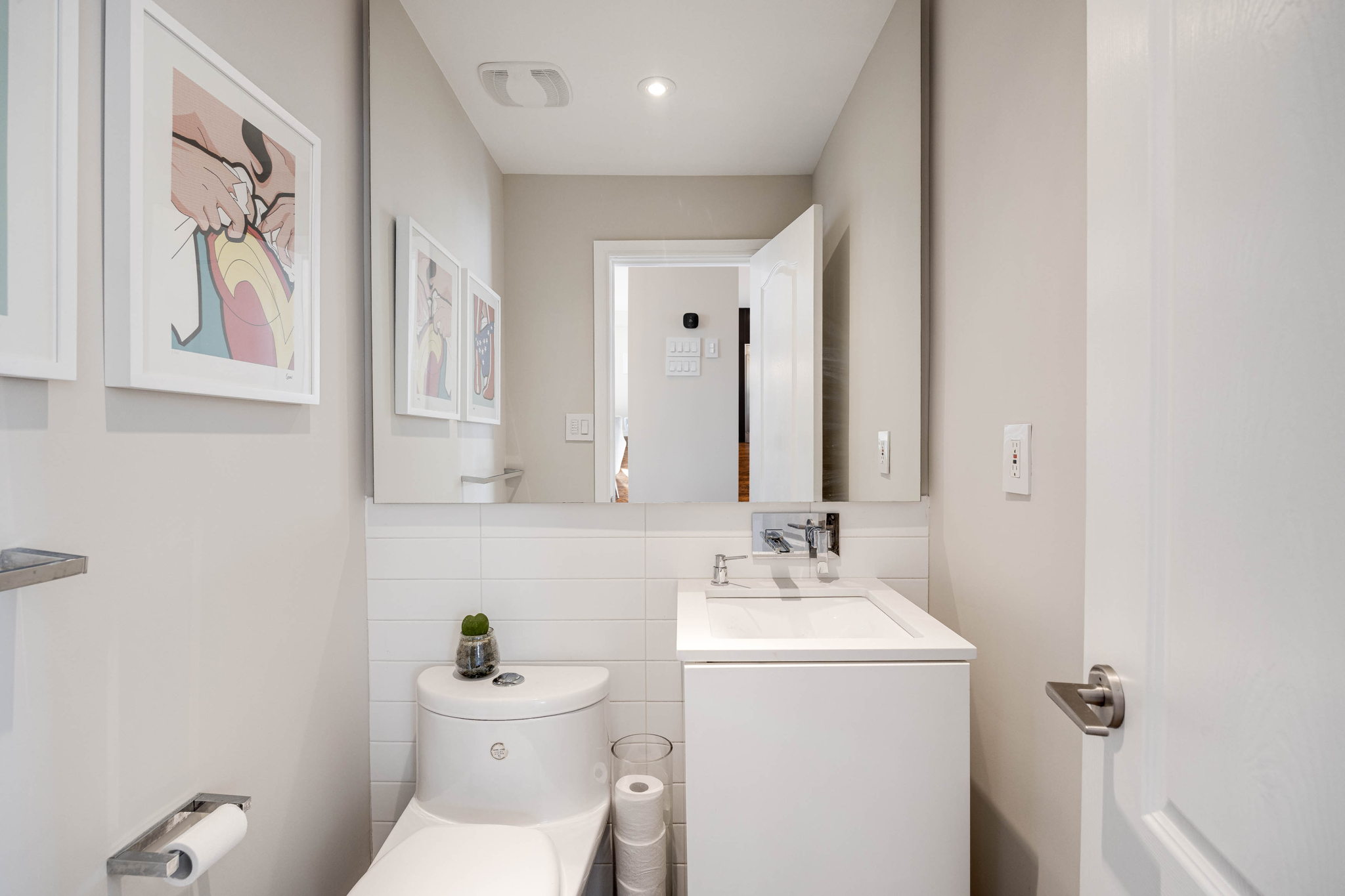 Toronto property showcase — delivered property photograph 18