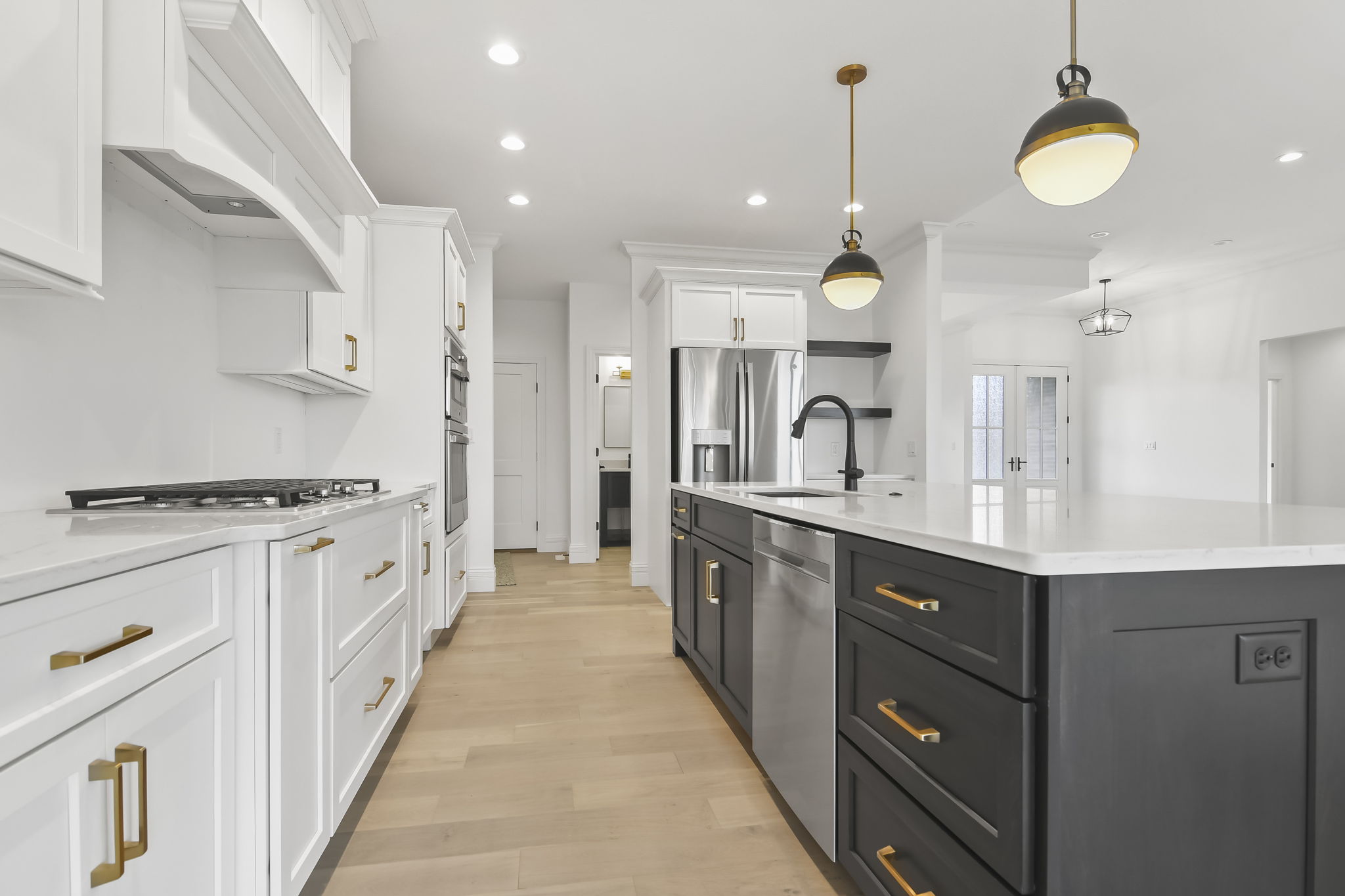 1920 Old Ironbridge, Chatham, IL 62629 Design Eyes Photography