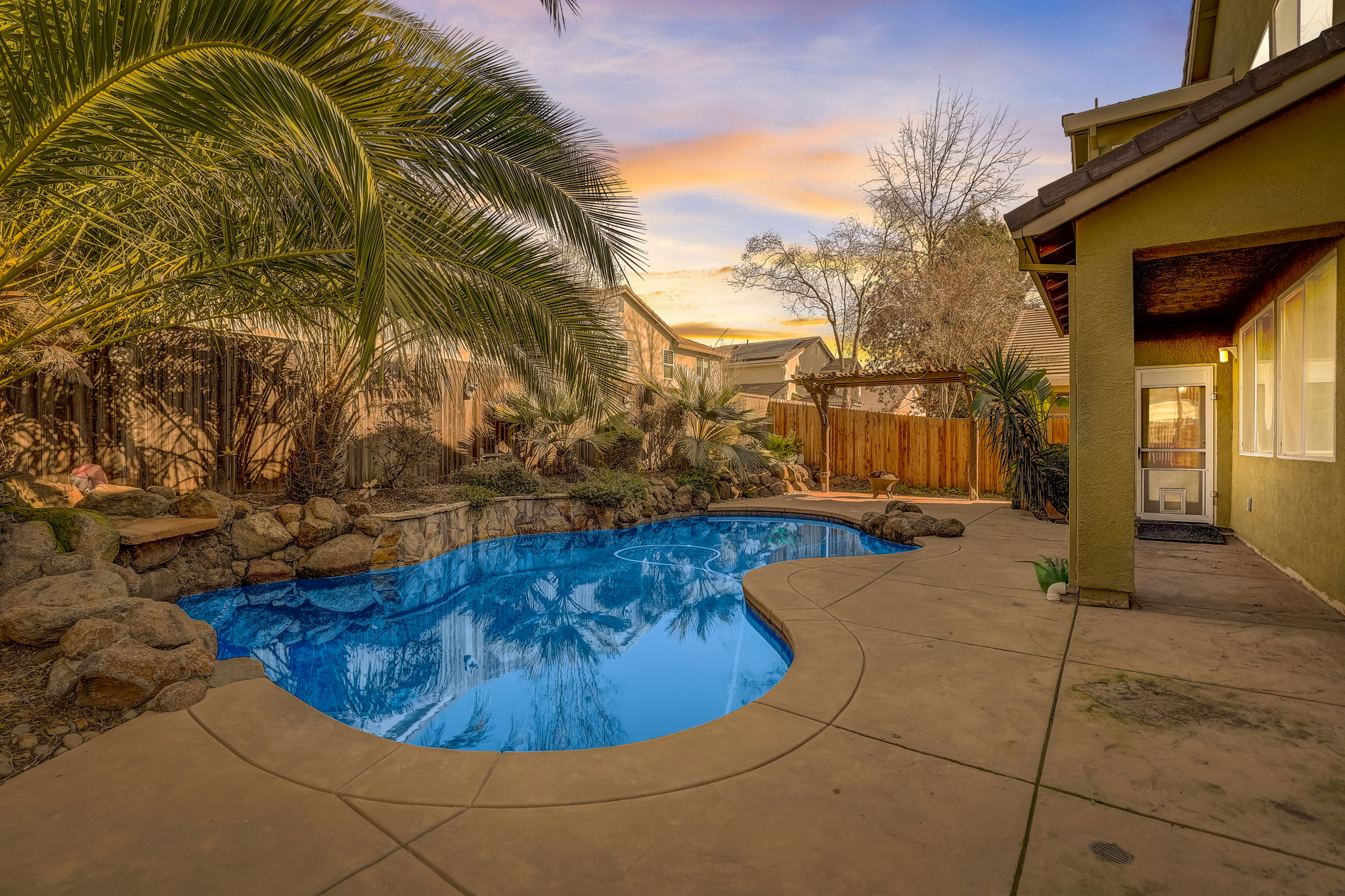 Stonecrest Dr - VT-003