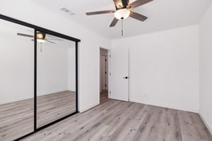 Entradero Ave-S2510-023.jpg