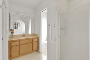  Photo 30