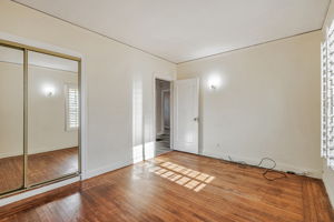 022_1921 106th Ave
