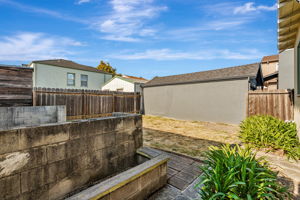 029_1921 106th Ave