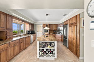 Lakeview Custom Island Kitchen