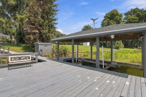 Dock/Covered boat lift