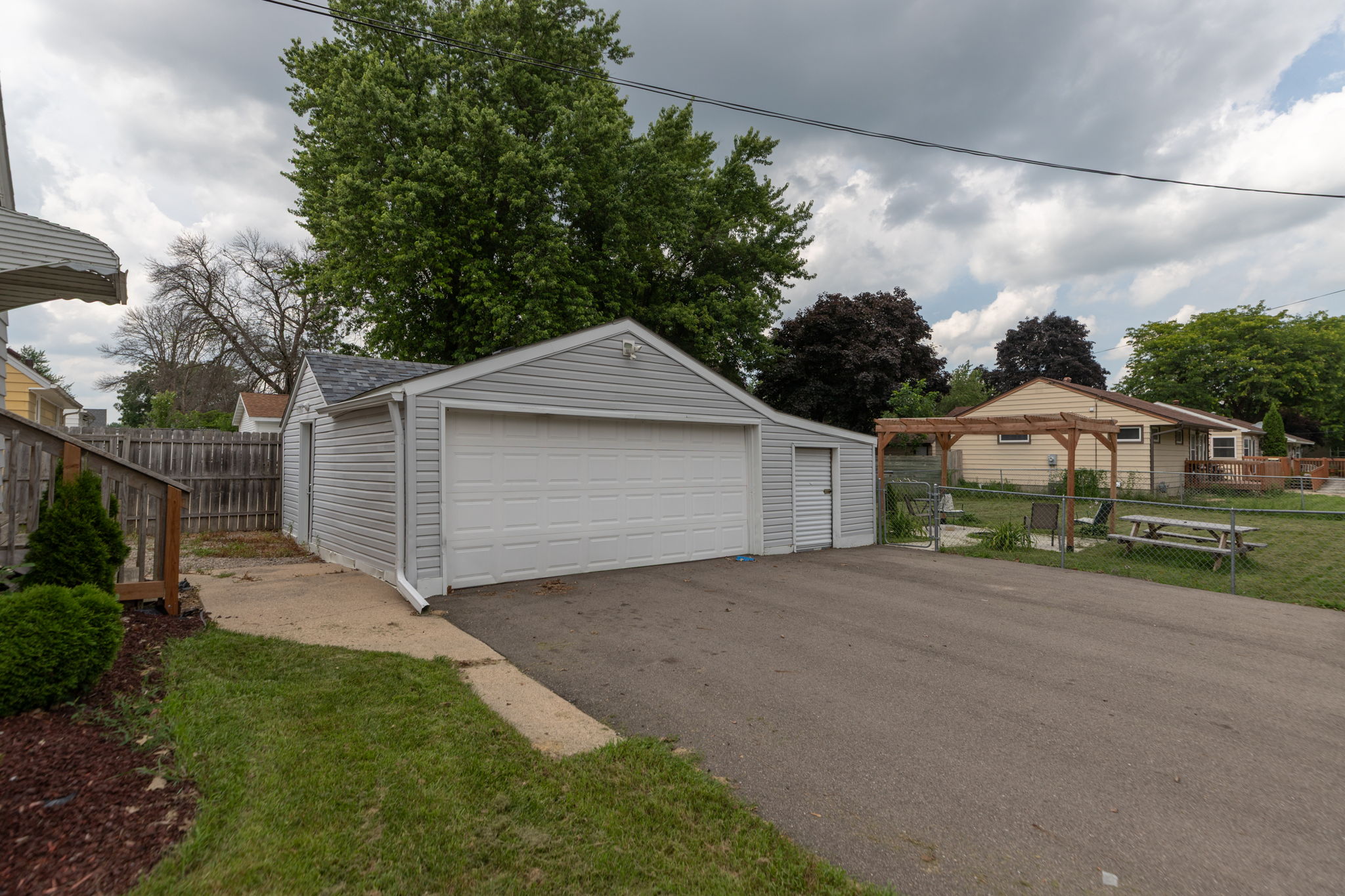 22-Garage