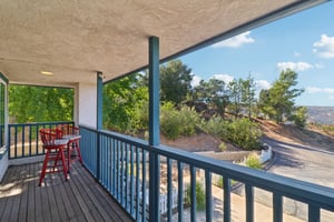 Via Corina-S0310-037.jpg