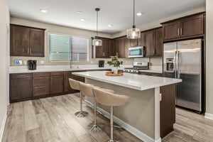 C83A0041 virtually staged.jpeg