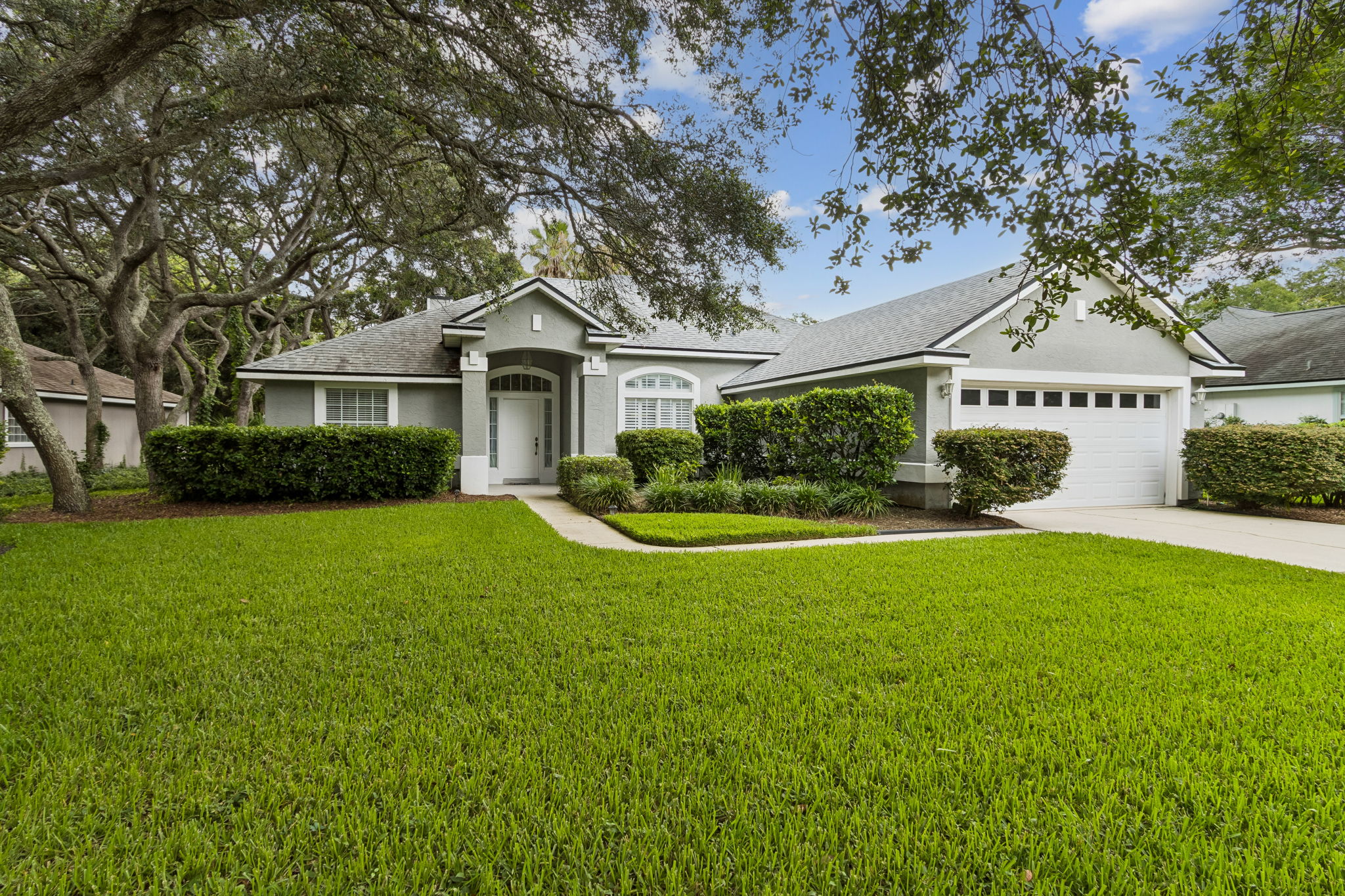 Welcome to 1923 Sea Oats Avenue
