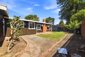 036_F8_1924 Diamond Ct
