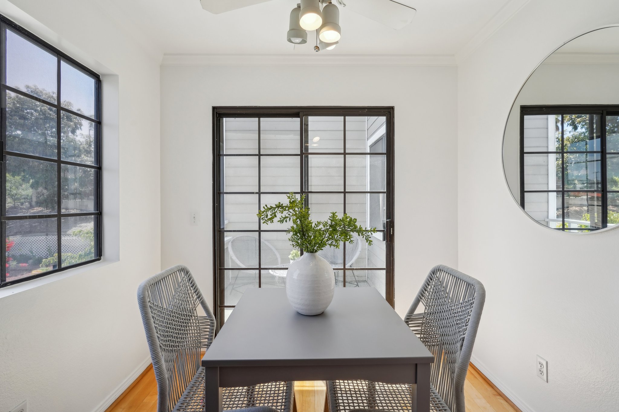 Mathews Ave-0805-013.jpg