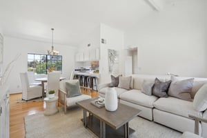 Mathews Ave-0805-011.jpg