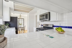 Mathews Ave-0805-020.jpg