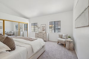 Mathews Ave-0805-033.jpg