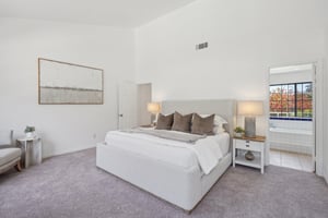Mathews Ave-0805-035.jpg