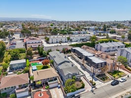 Mathews Ave-0805-045.jpg