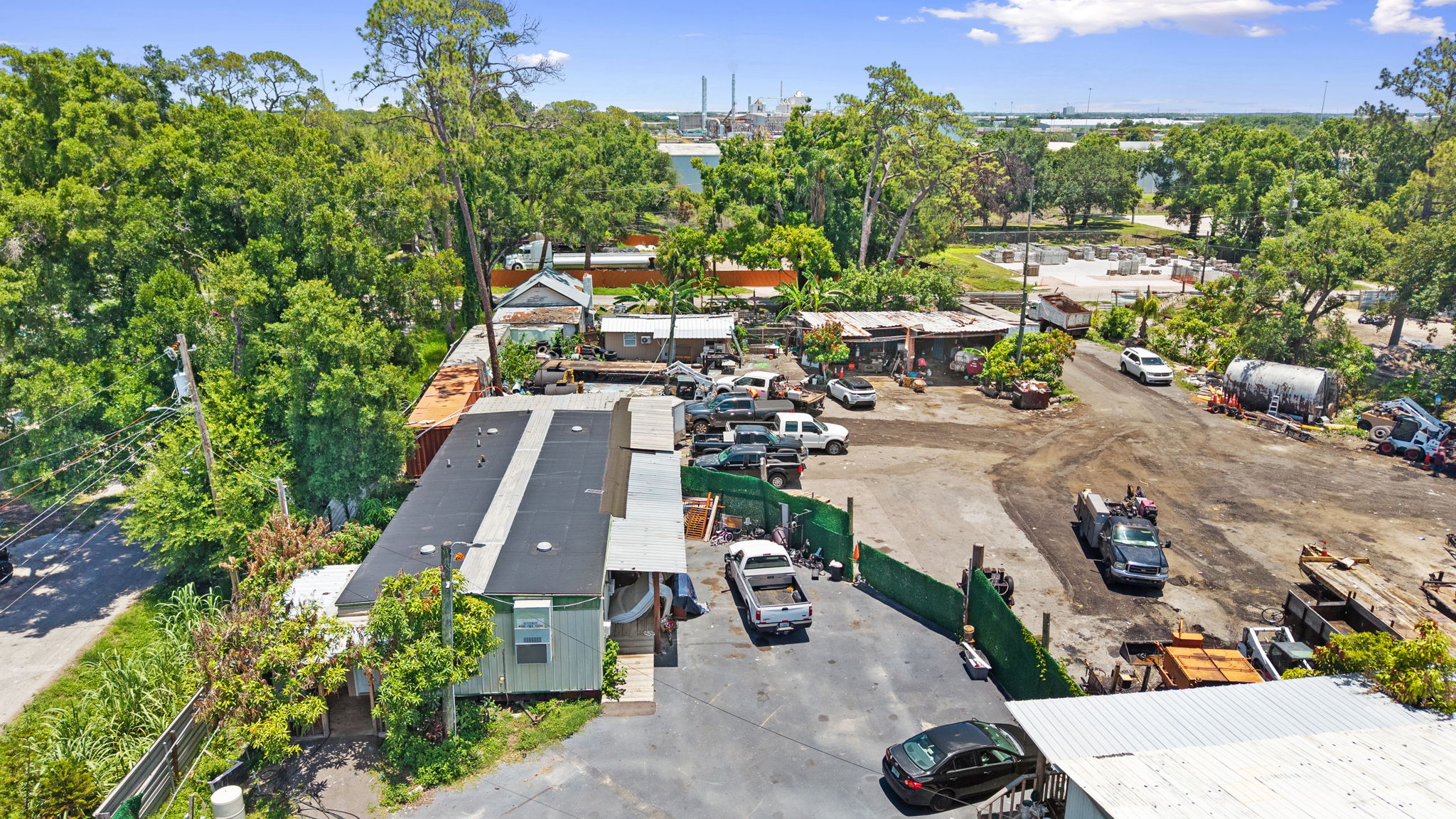  Photo 29
