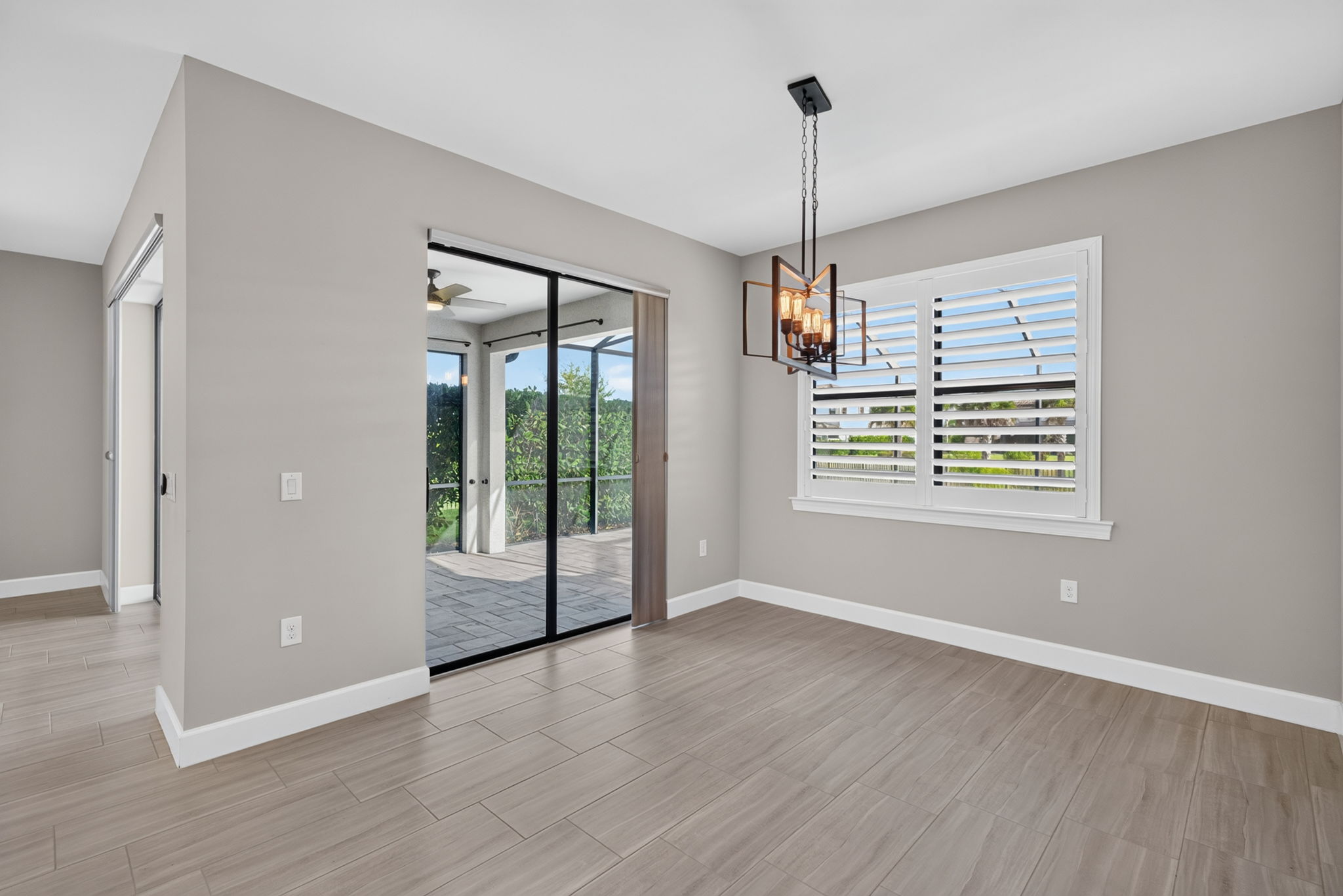 Dining Room 1 of 2
