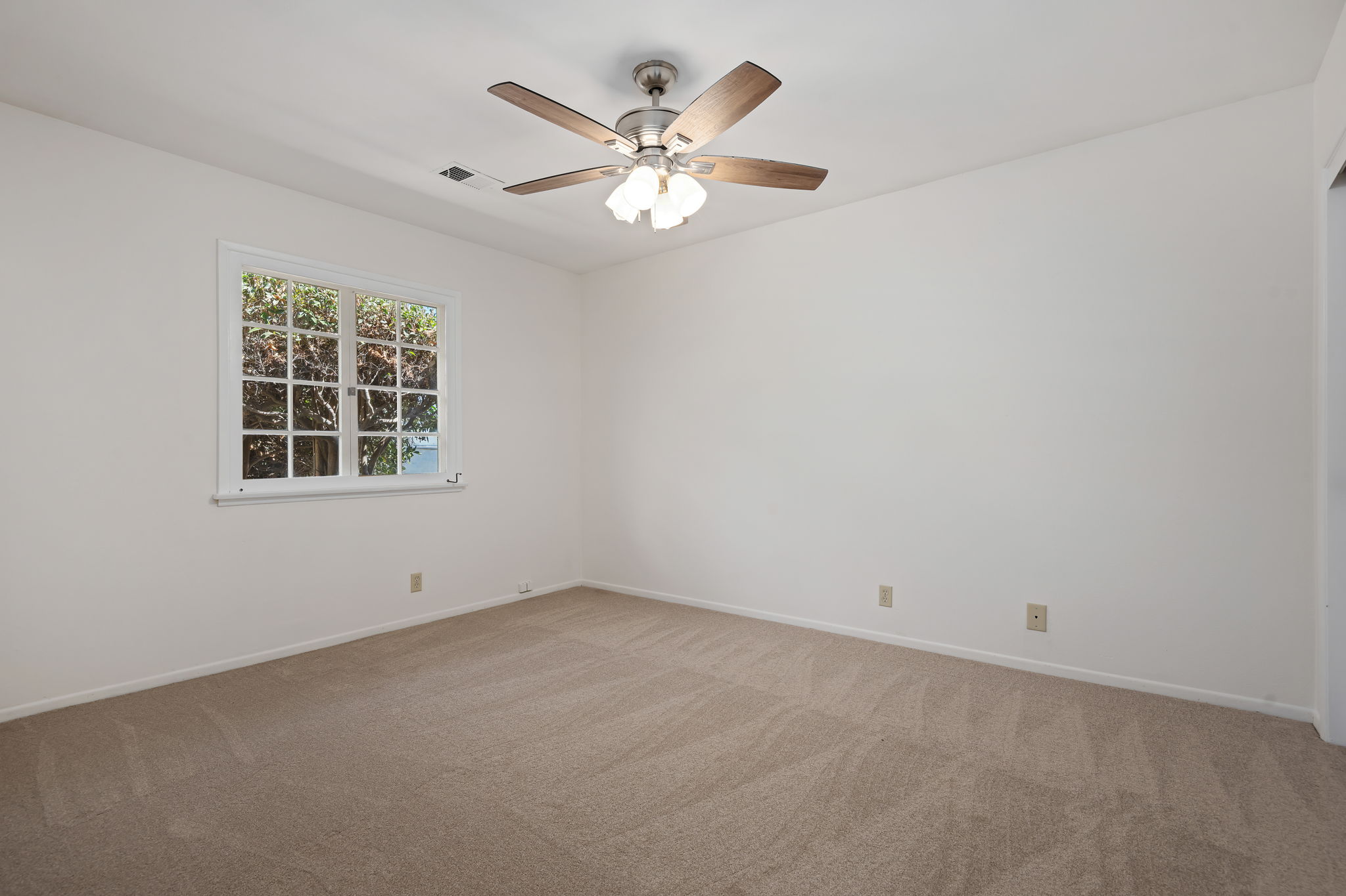 20 - Bedroom 2