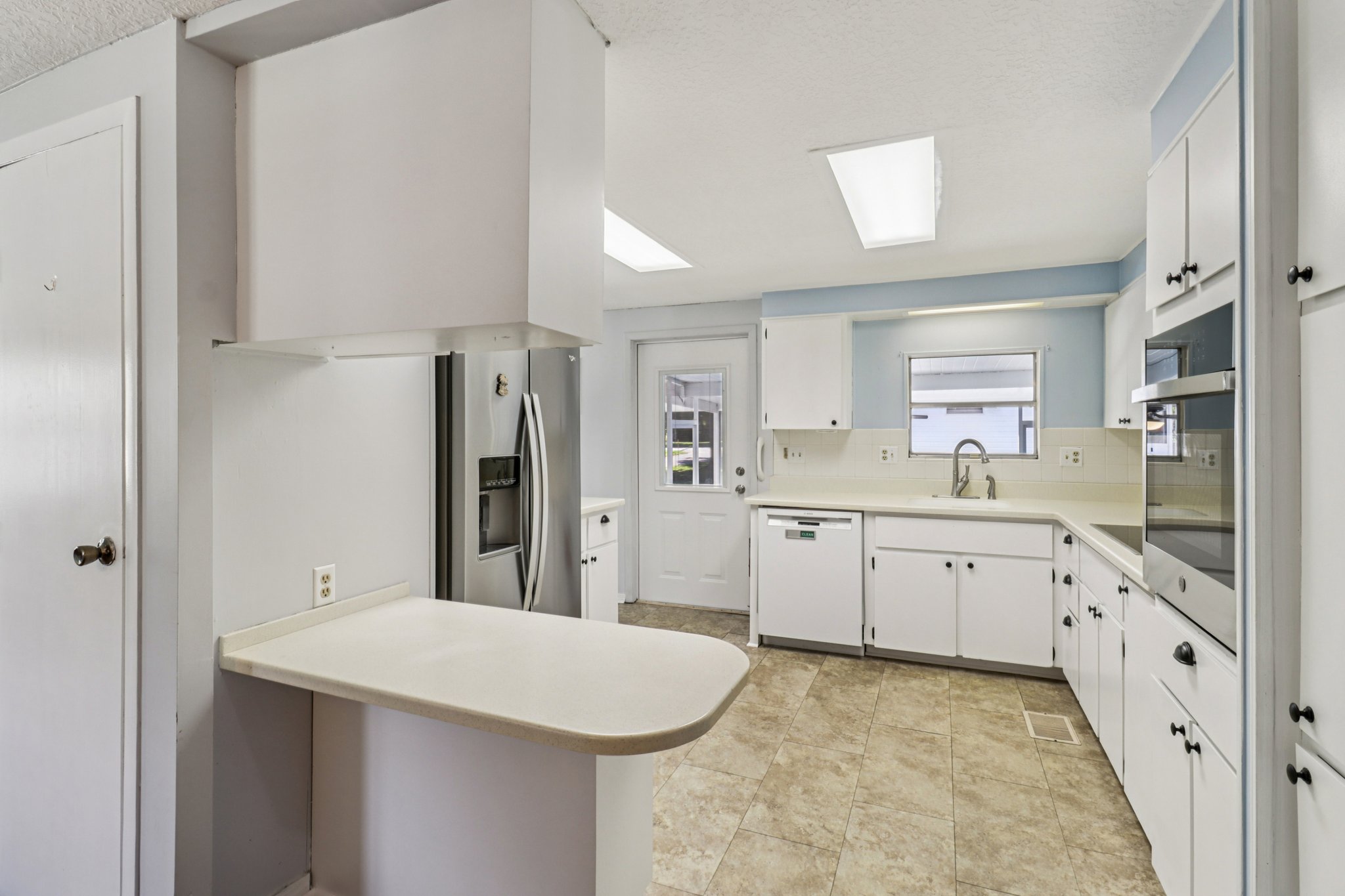 Brookside Dr-S2310-012.jpg