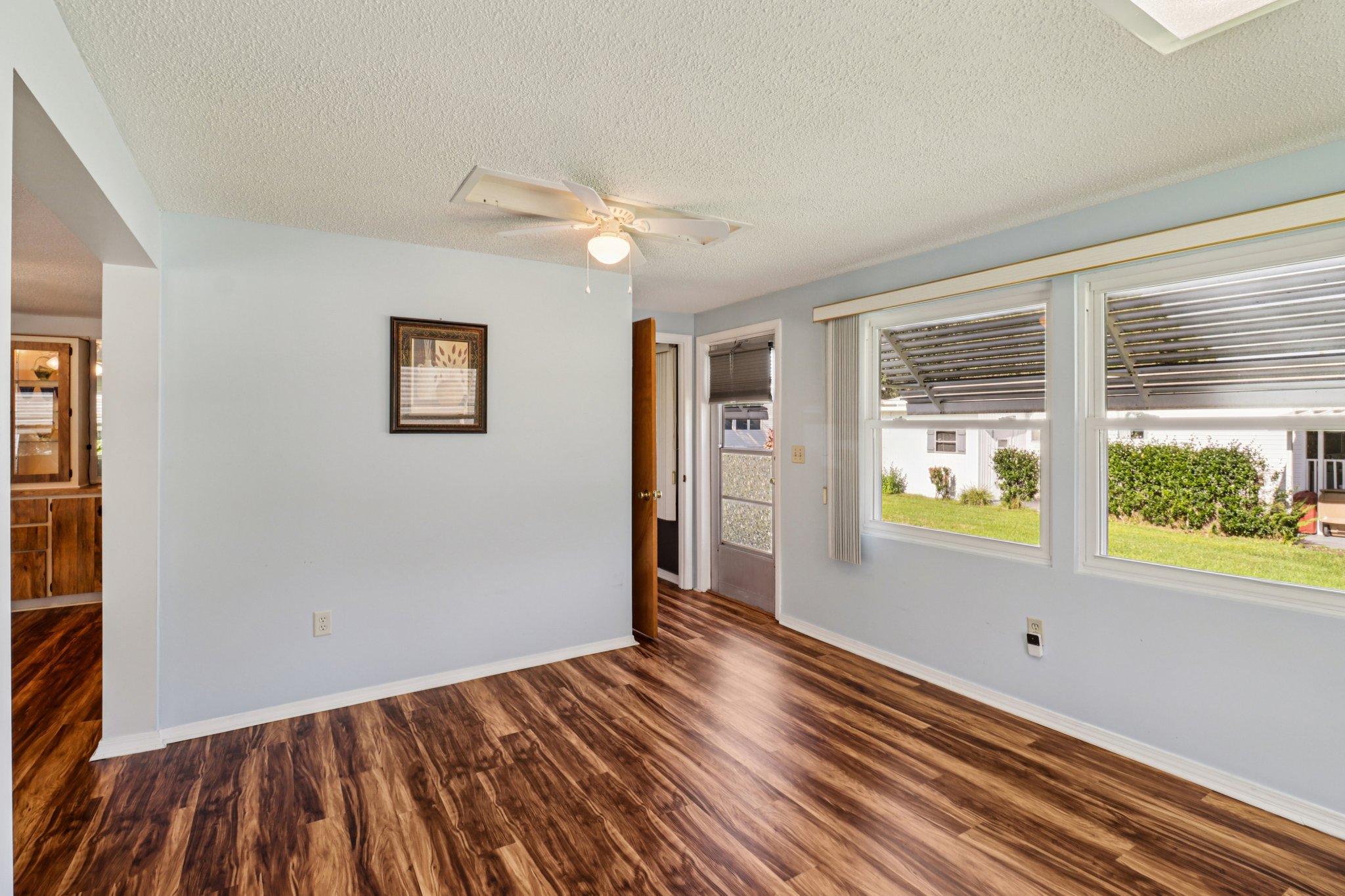 Brookside Dr-S2310-016.jpg