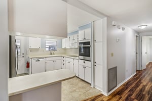 Brookside Dr-S2310-011.jpg