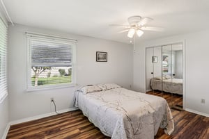 Brookside Dr-S2310-023.jpg