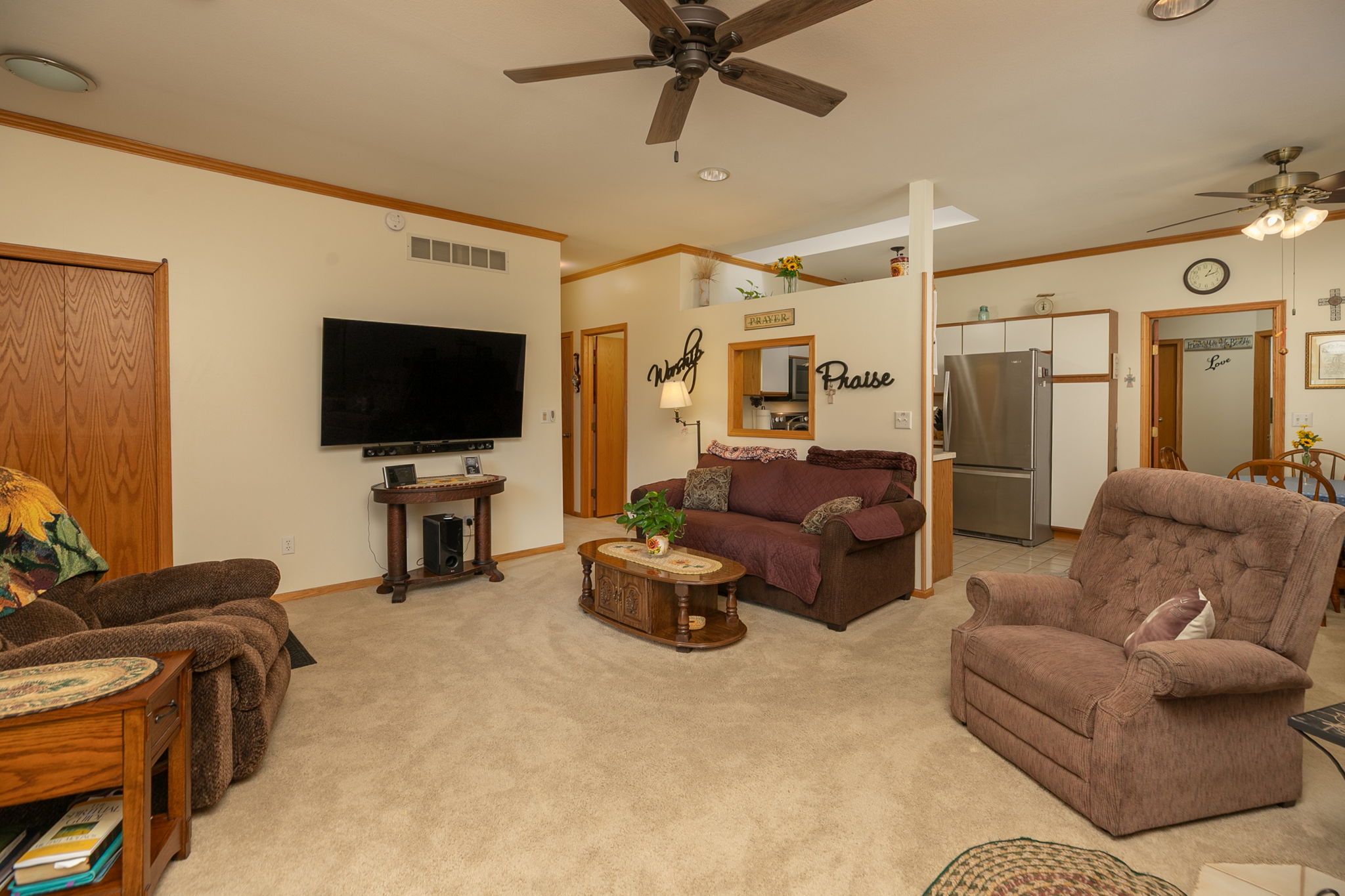 07-Living Room