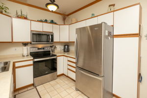 11-Kitchen