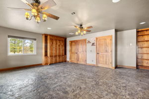 Family Room (2)