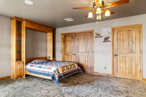 Family Room (3)