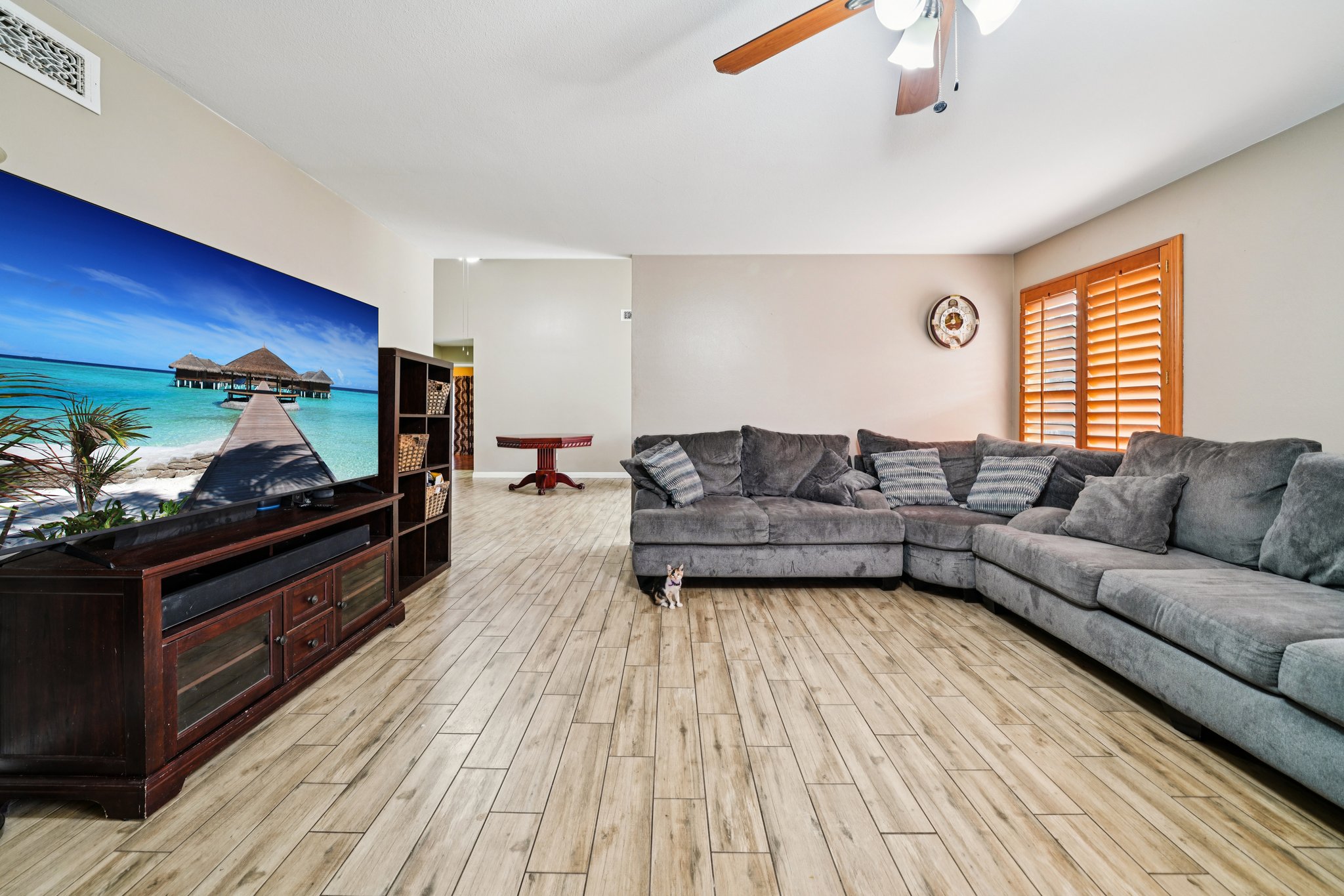 Starfire Ave S-S0111-008.jpg