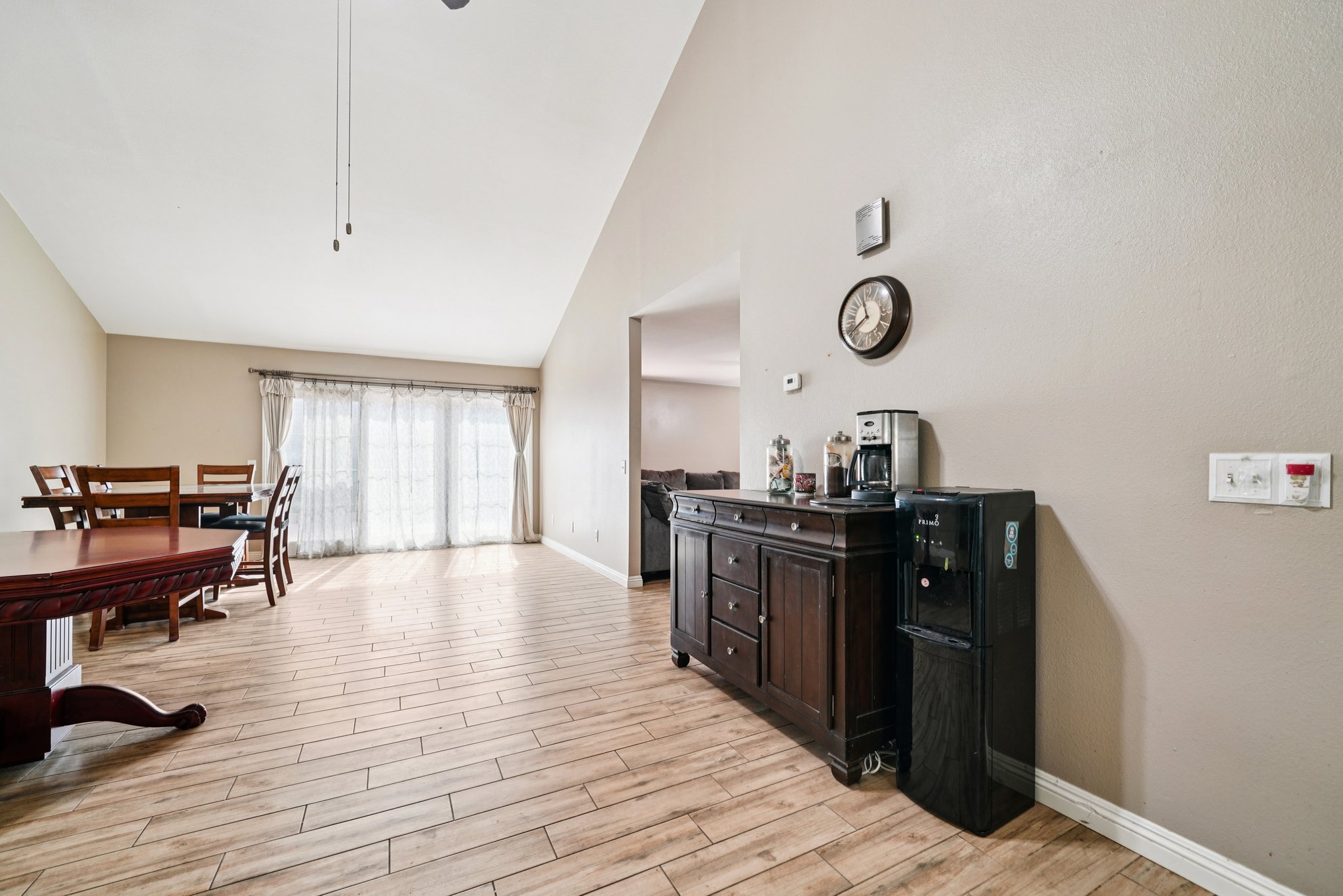 Starfire Ave S-S0111-014.jpg