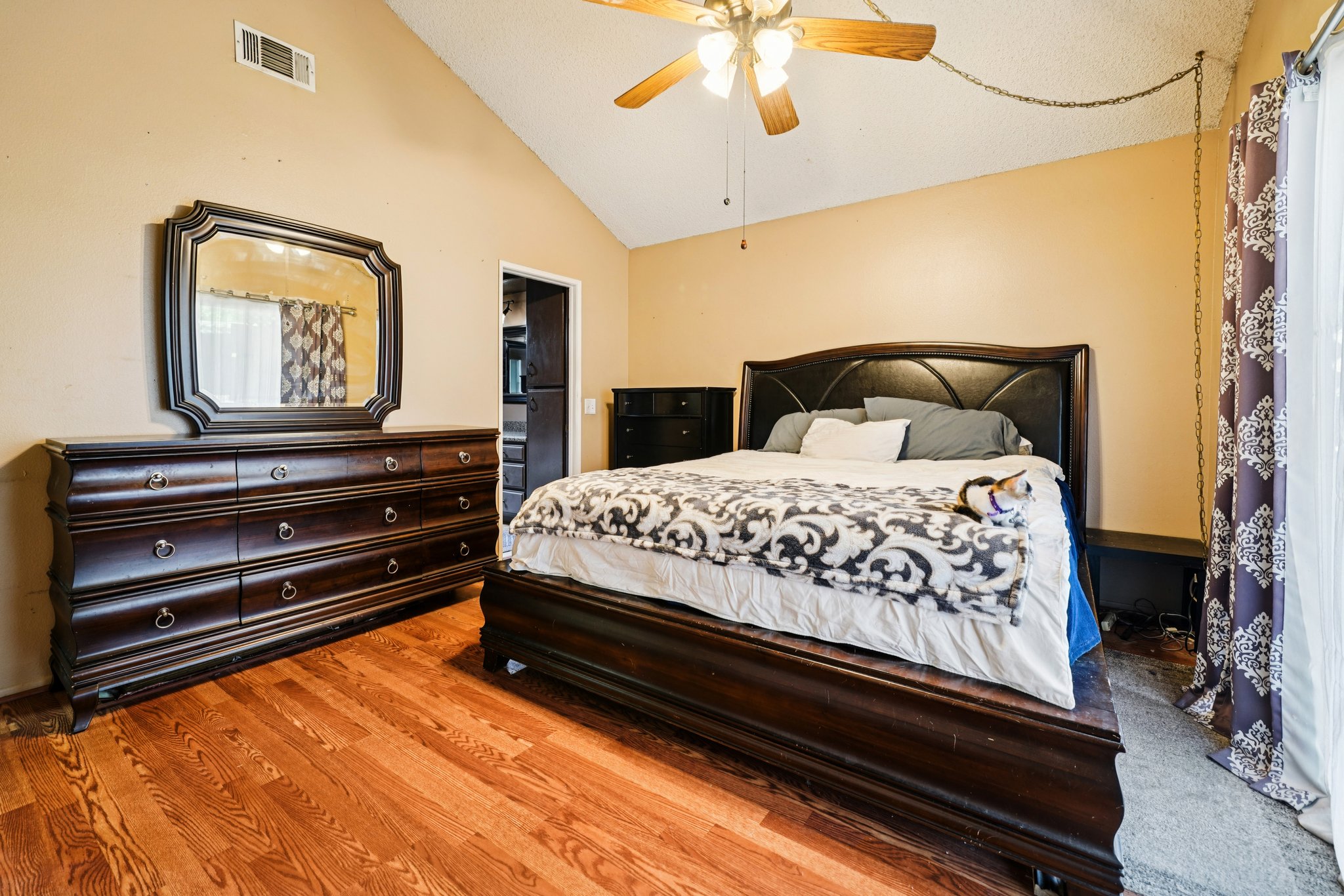 Starfire Ave S-S0111-027.jpg