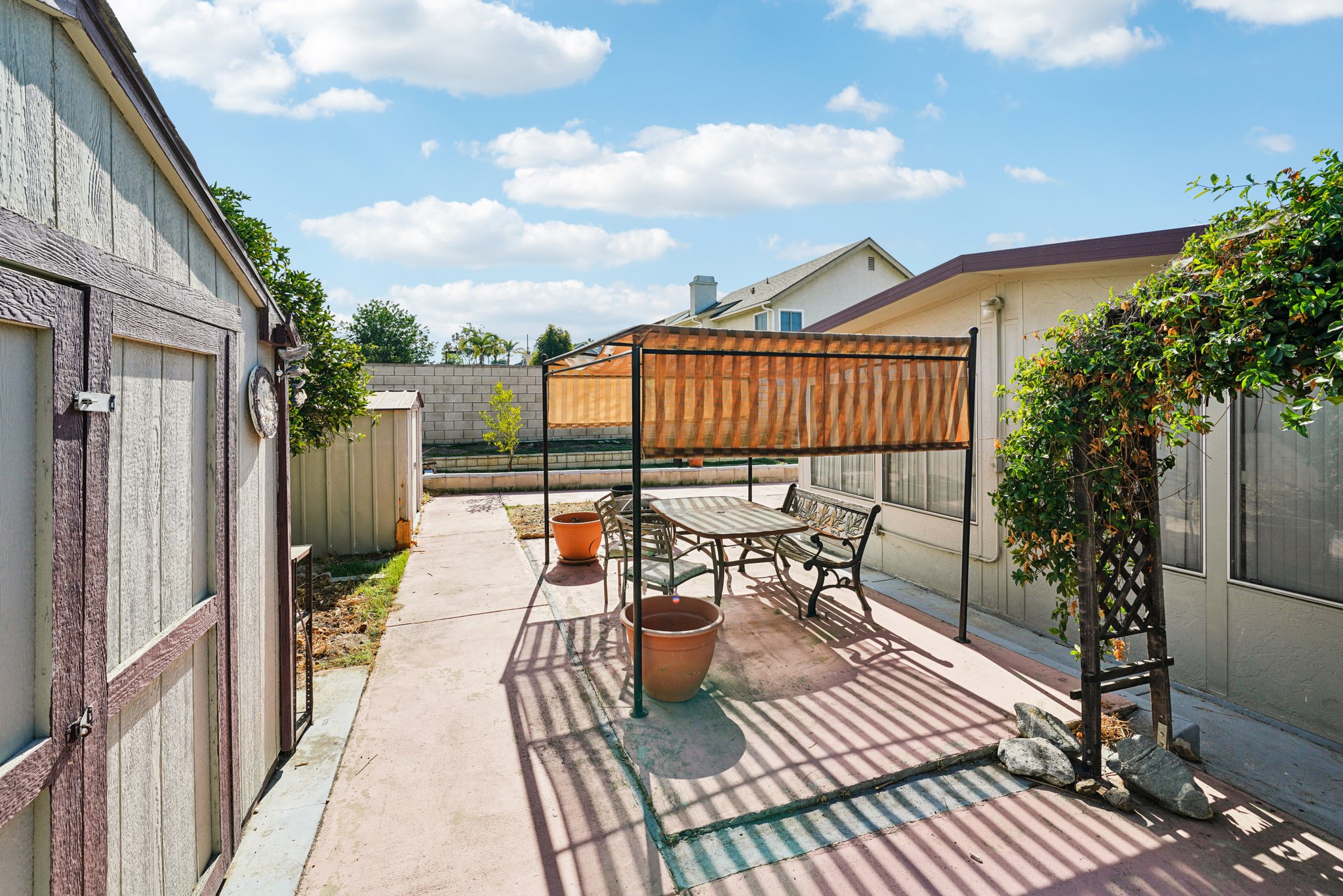 Starfire Ave S-S0111-036.jpg