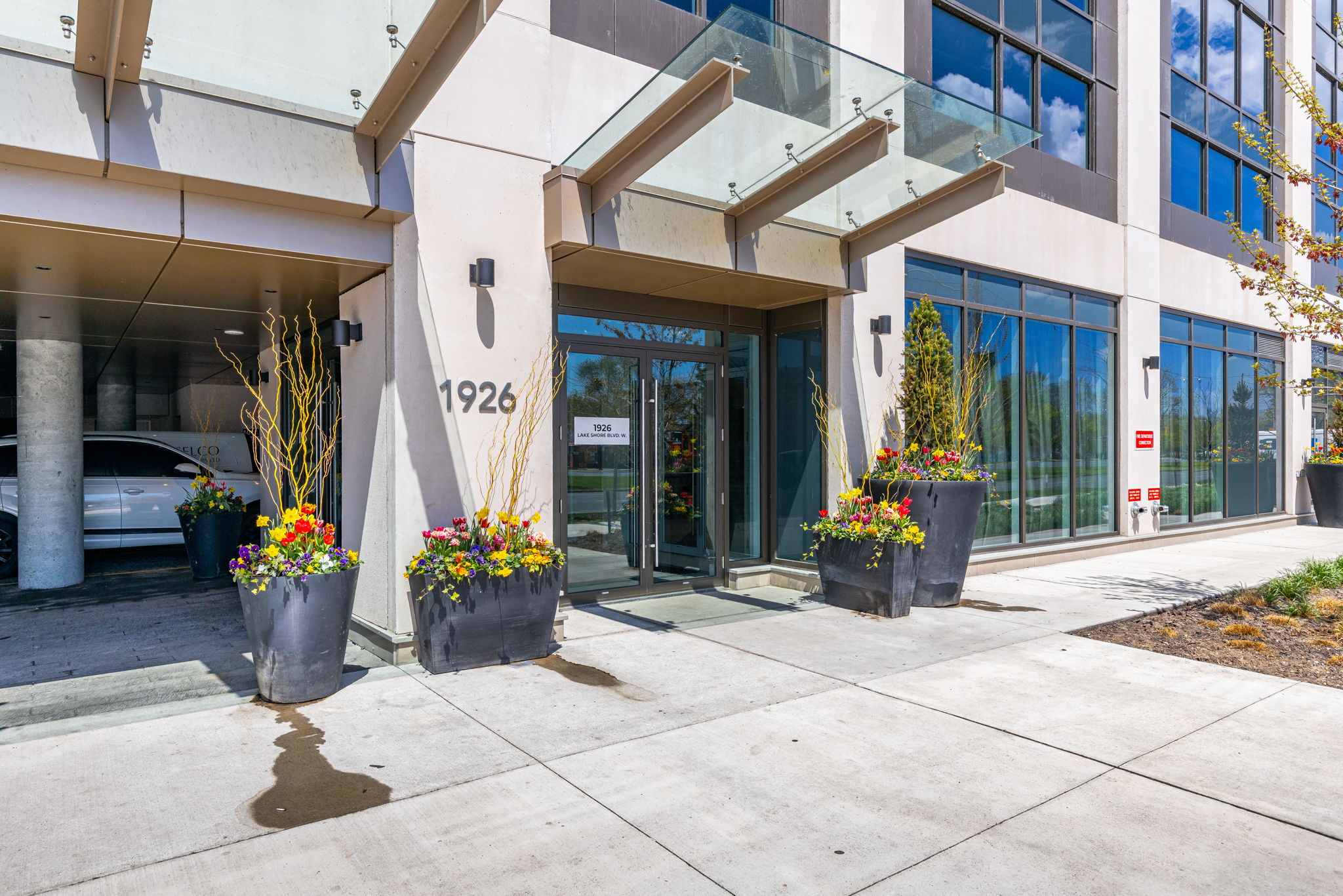 Toronto property showcase — delivered property photograph 3