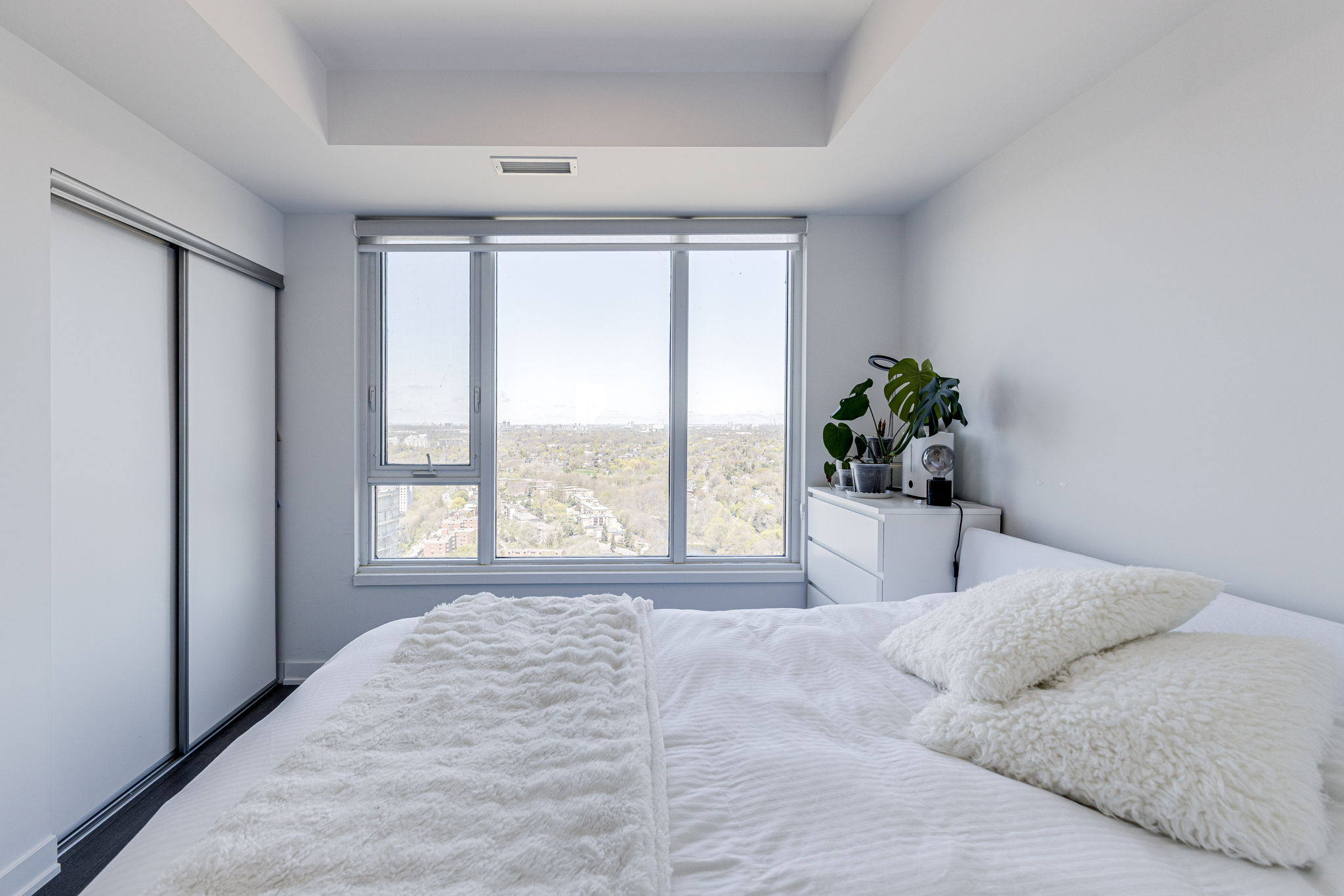 Toronto property showcase — delivered property photograph 18