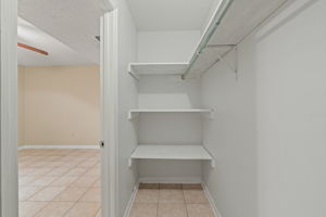  Photo 37