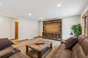 08_Interior