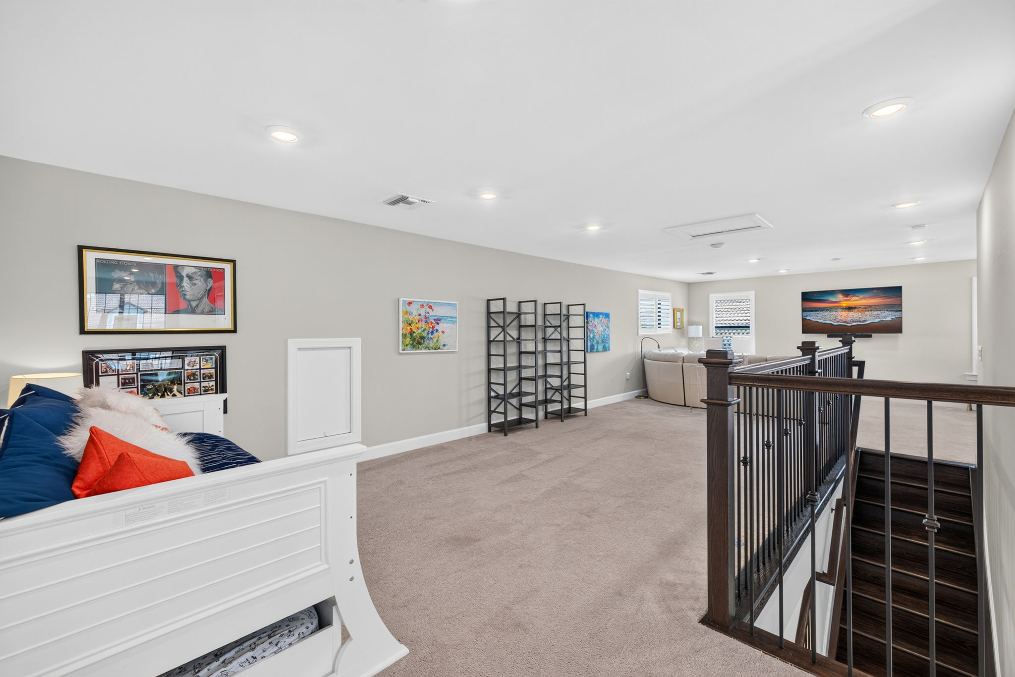 Loft 5 of 6
