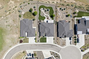  Photo 95