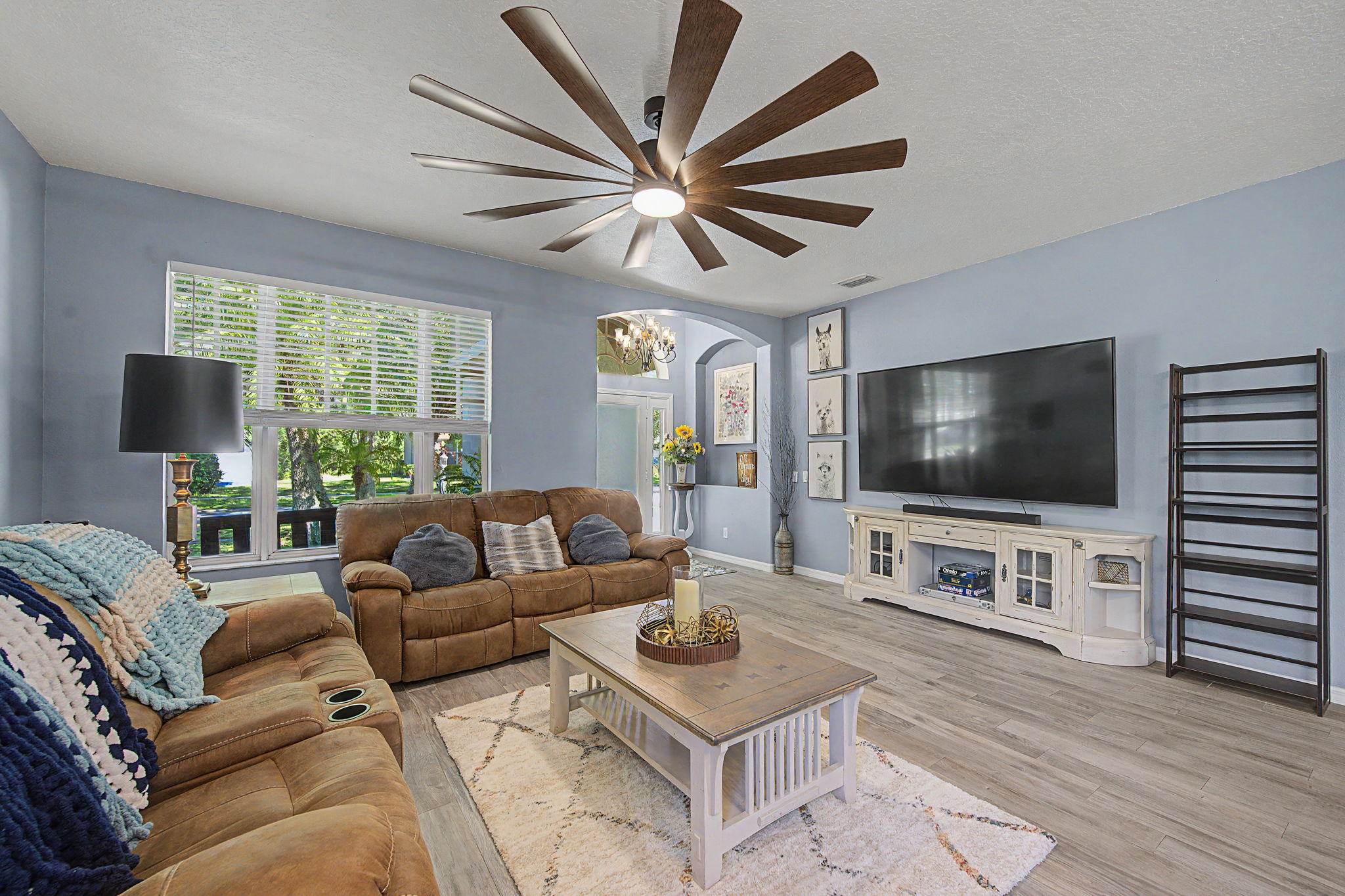 Living Room2