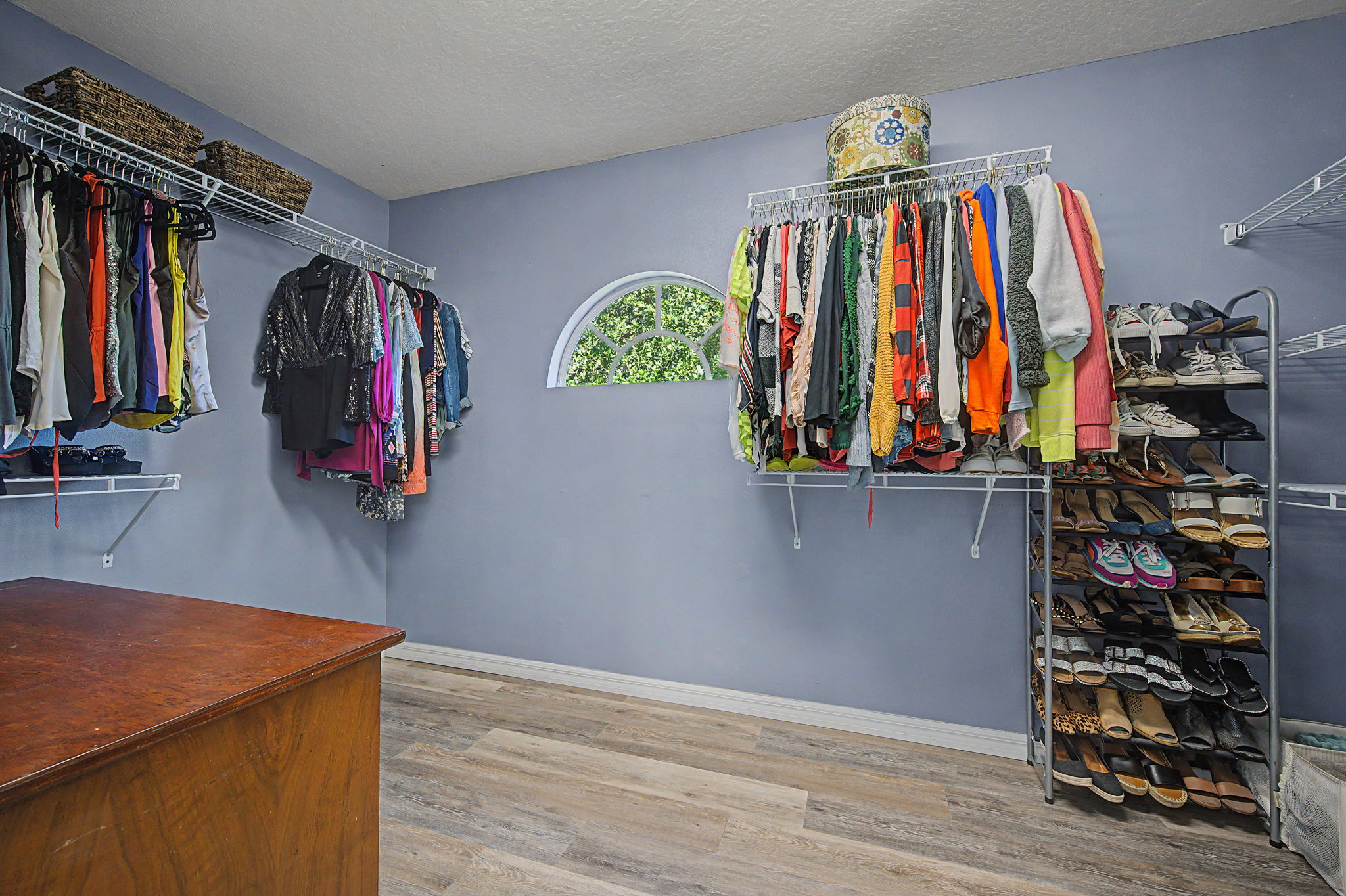 Upper Level Primary Bedroom Closet1