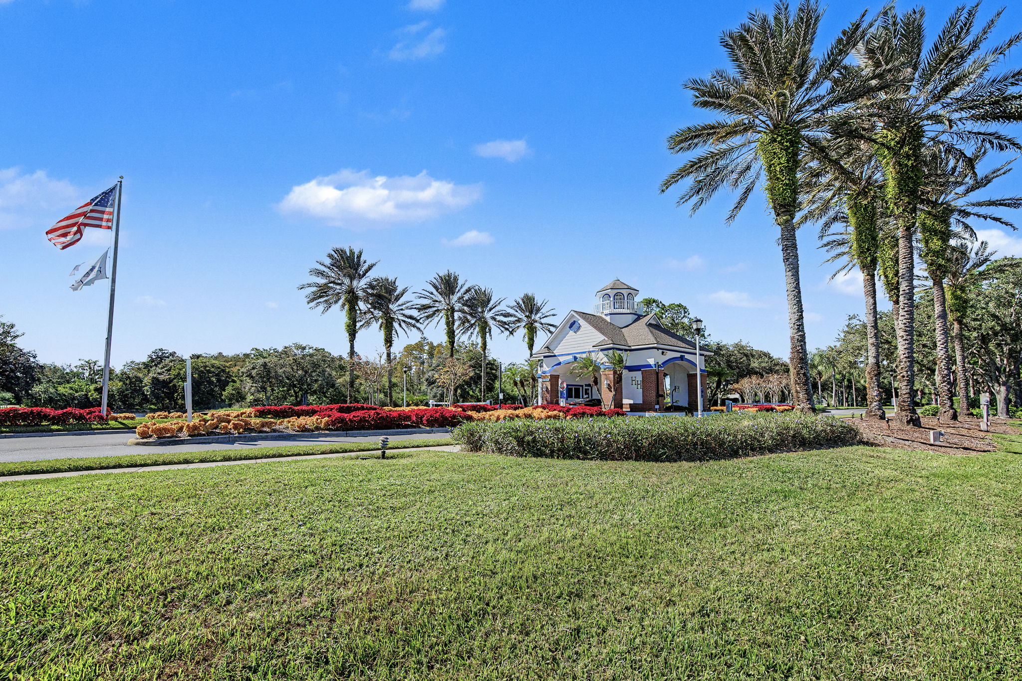 Heritage Harbor Gated Entry5