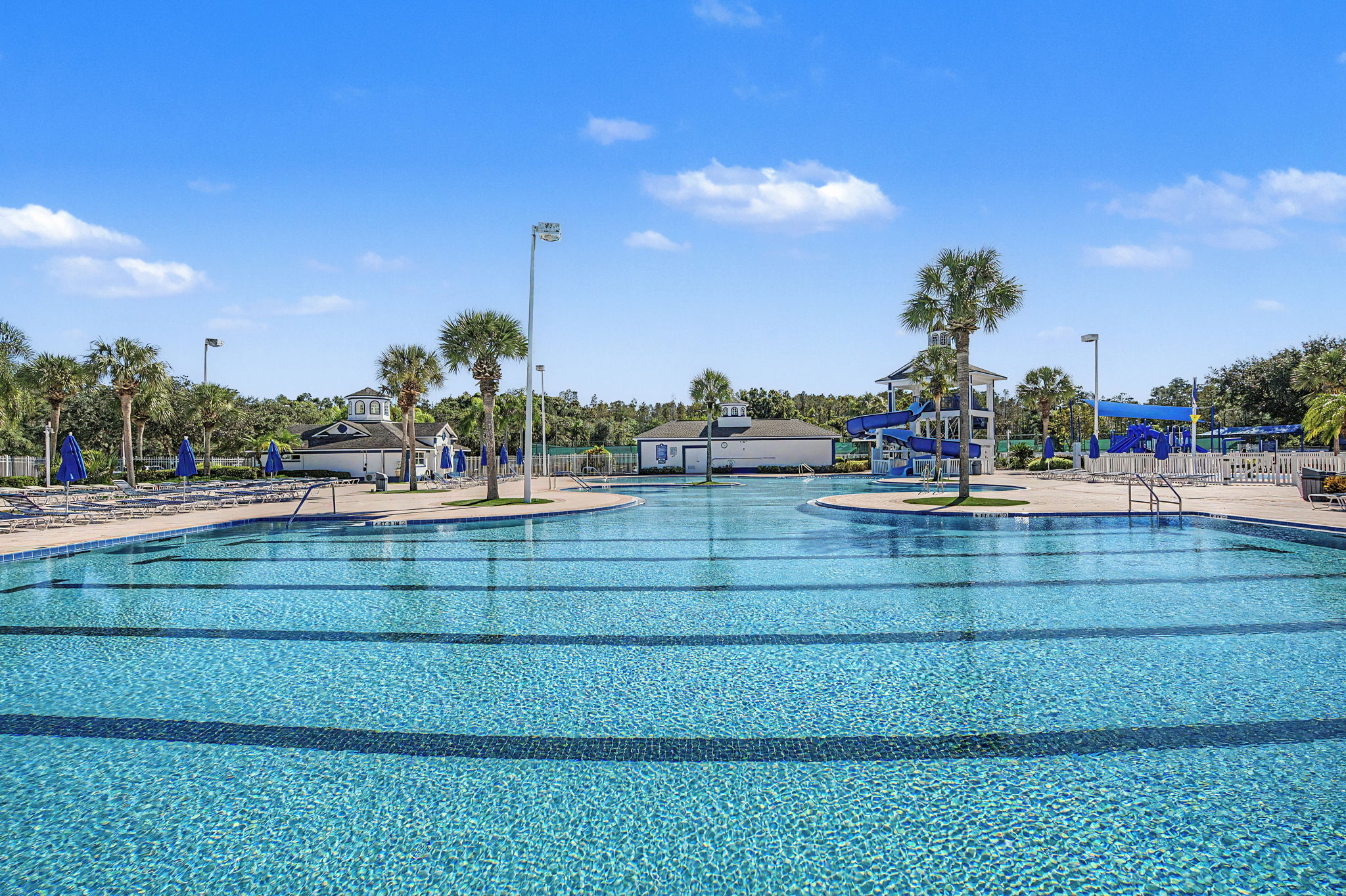 Pool16