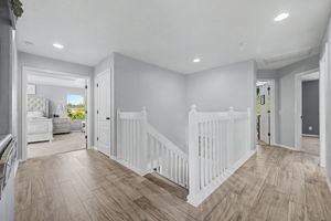 Upper Landing1