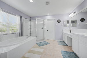 Upper Level Primary Bathroom1a