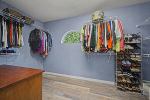 Upper Level Primary Bedroom Closet1