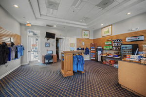 Pro Shop2
